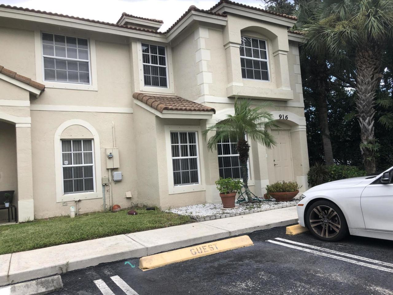 916 Summit Lake Drive - Photo 1