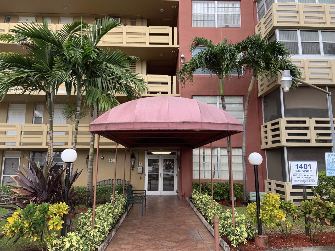 1401 Miami Gardens Drive - Photo 1 1401 Miami Gardens Drive - Photo 1