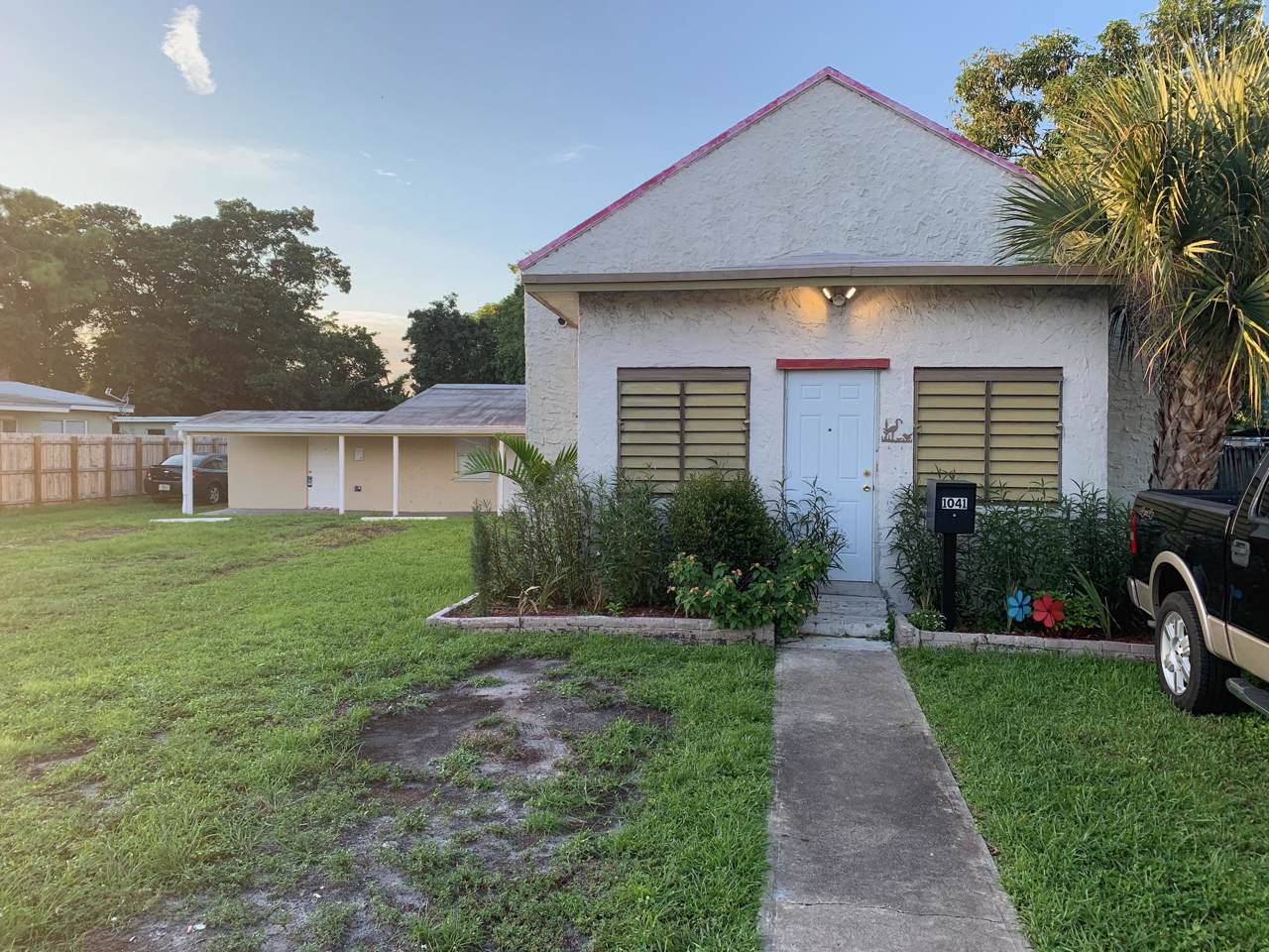 1041 35th Street - Photo 1 1041 35th Street - Photo 1