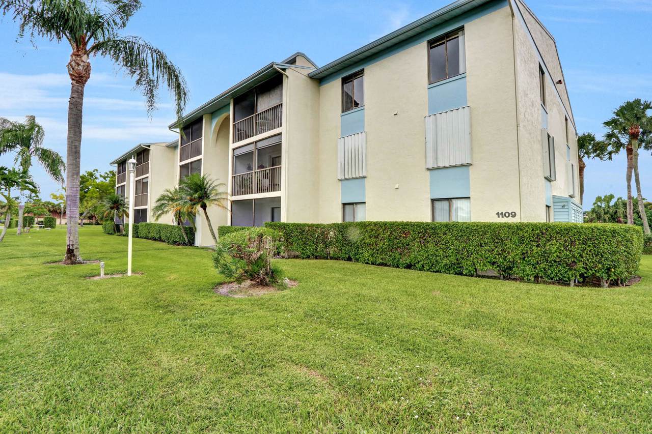 1109 Green Pine Boulevard - Photo 1