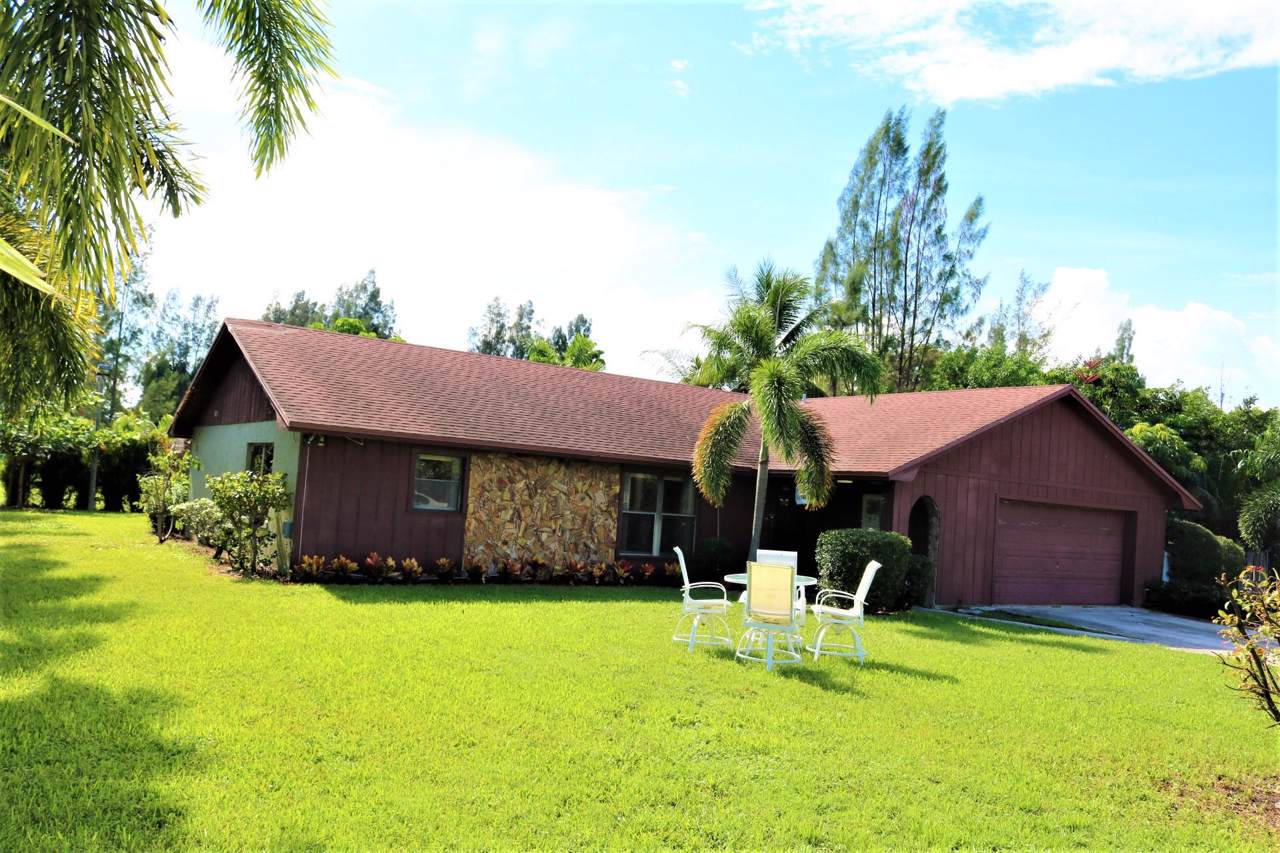5881 46th Way - Photo 1