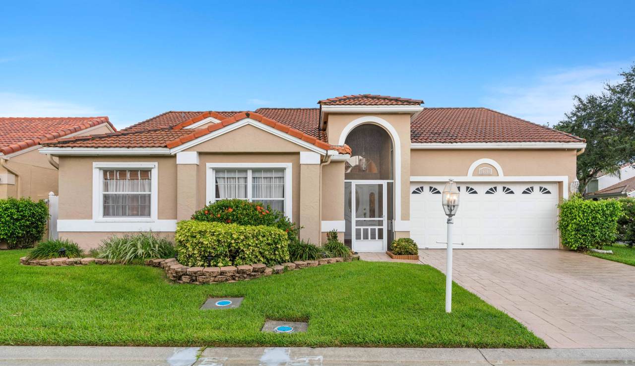 10201 Siena Oaks Circle - Photo 1