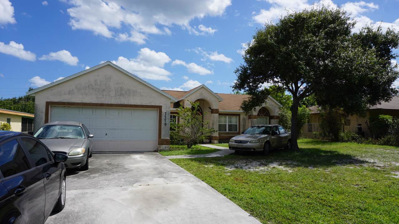 7778 Kingsway Street - Photo 1