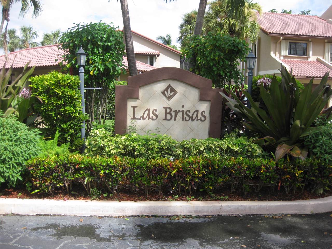 22075 Las Brisas Circle - Photo 1