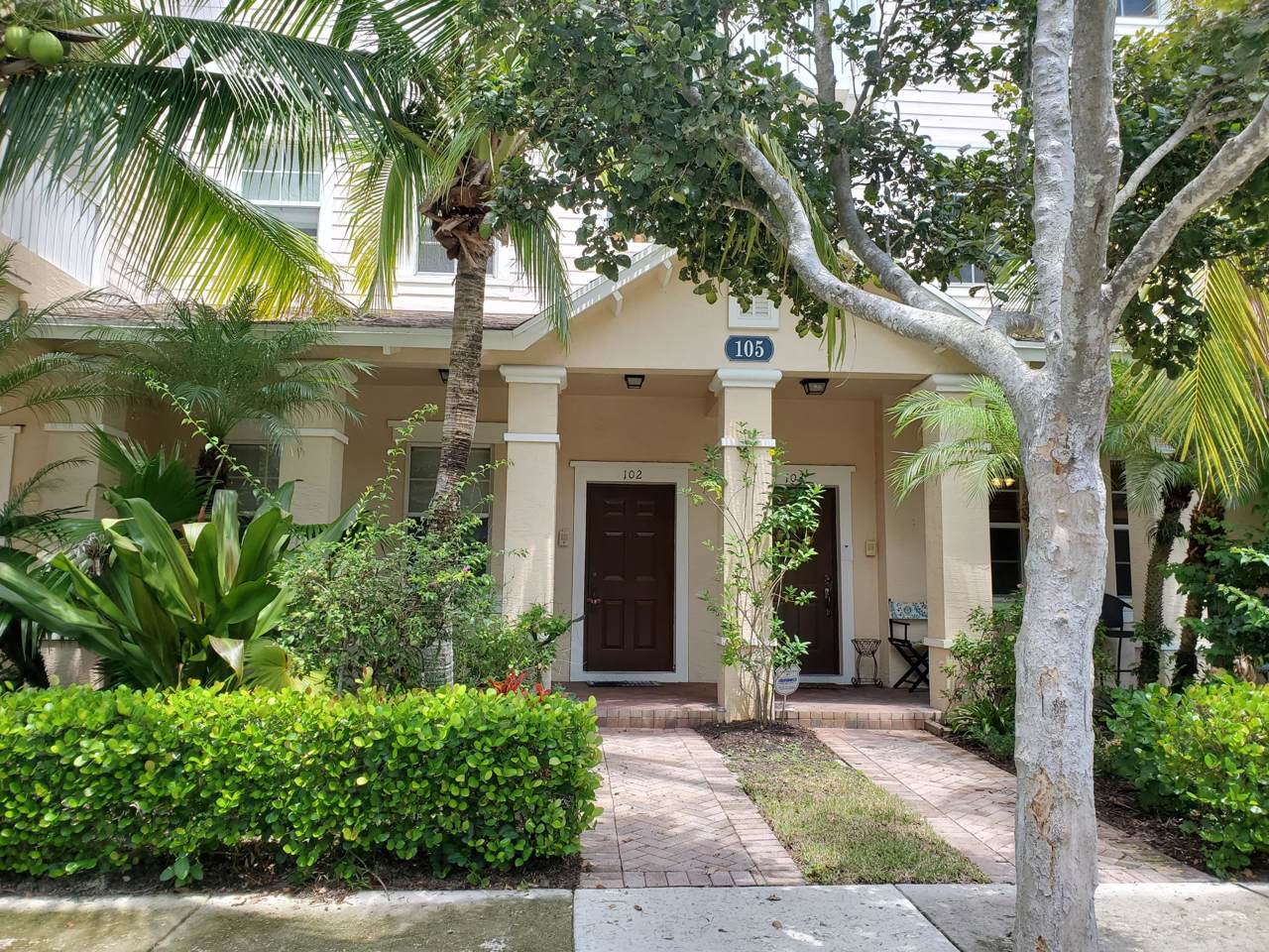 105 Pigeon Plum Drive - Photo 1
