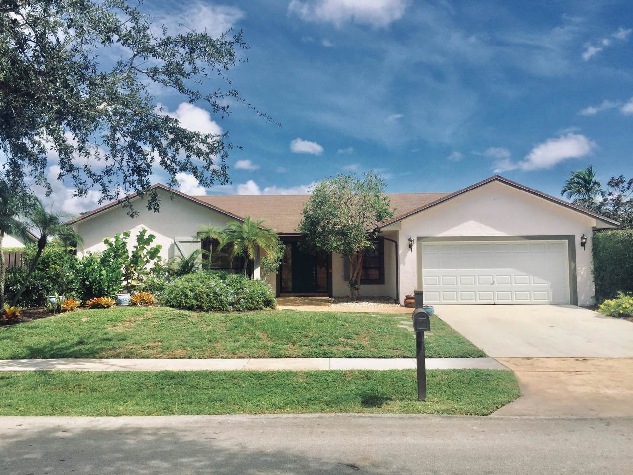 2597 31st Street - Photo 1