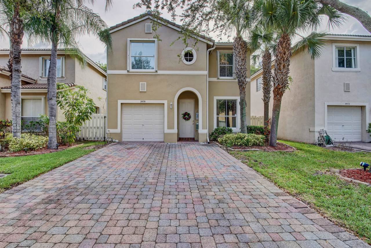 3978 Lake Tahoe Circle - Photo 1