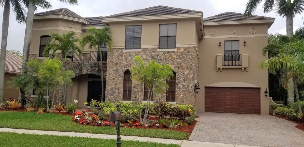 10750 Versailles Boulevard - Photo 1