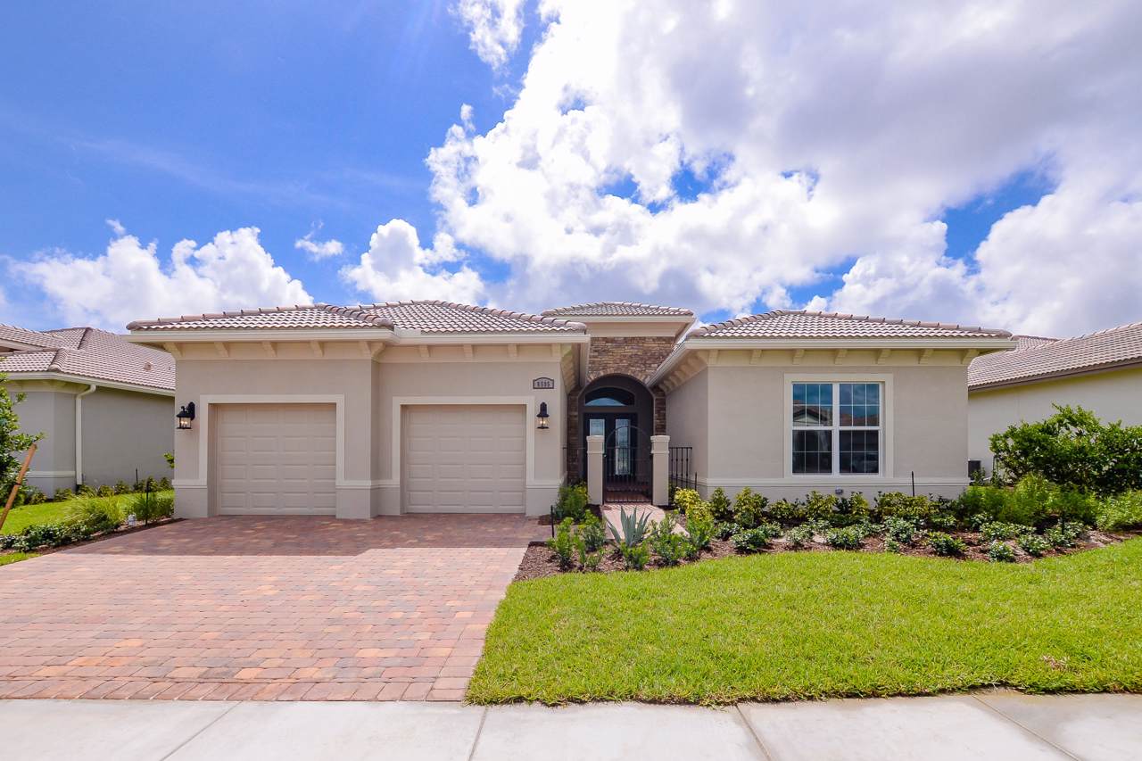 8595 Amare Way - Photo 1