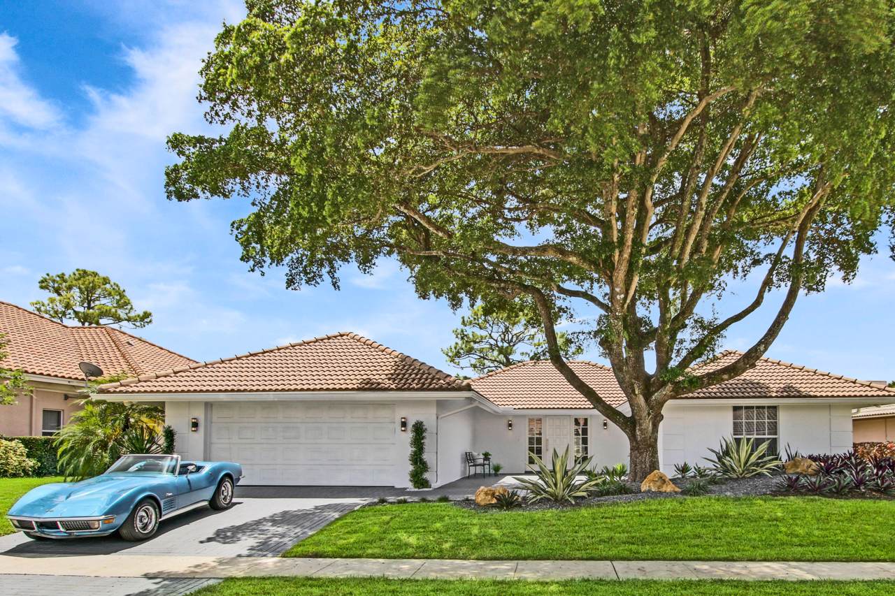 5986 Pinebrook Drive - Photo 1