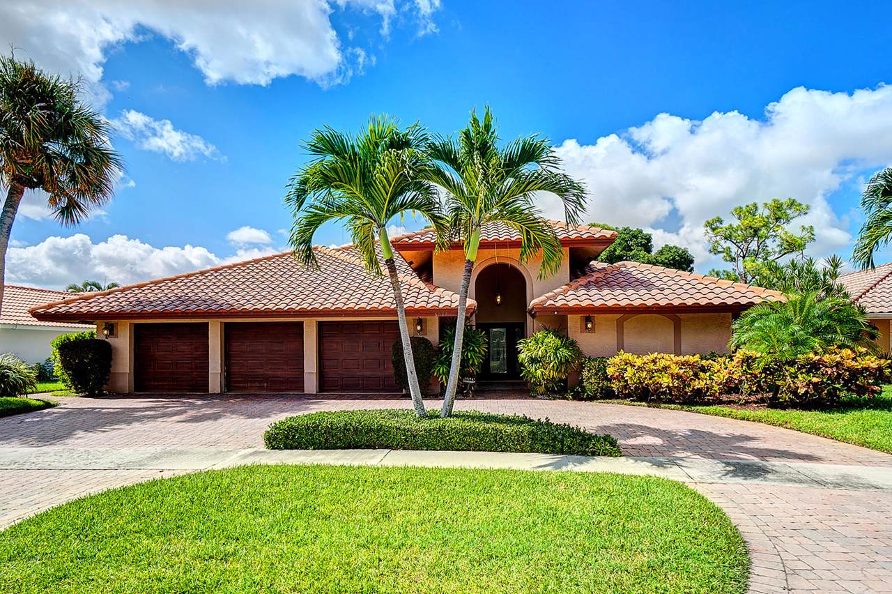 6034 Pinebrook Drive - Photo 1