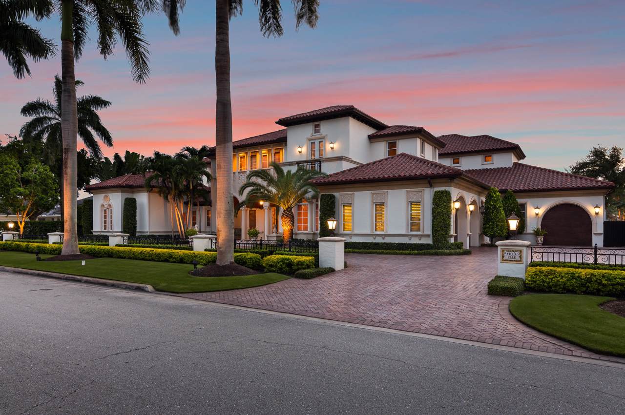 1241 Royal Palm Way - Photo 1