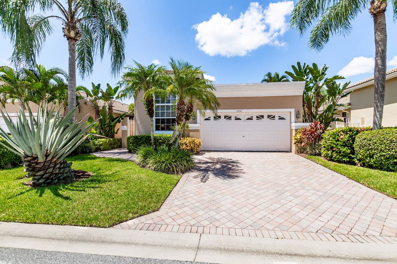 4550 Carlton Golf Drive - Photo 1