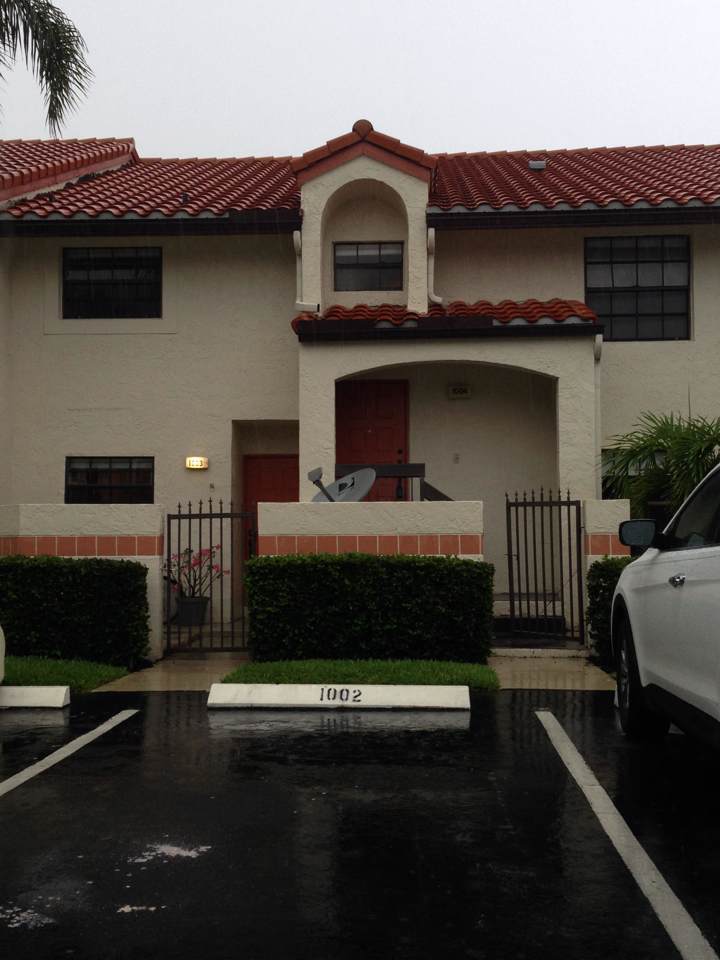1004 Congressional Way - Photo 1