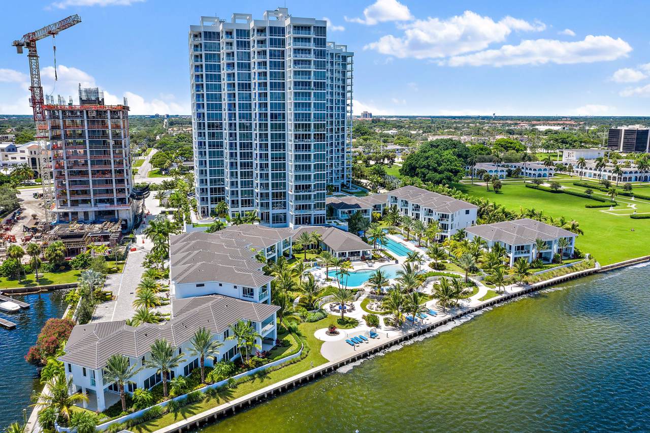 2 Water Club Way - Photo 1