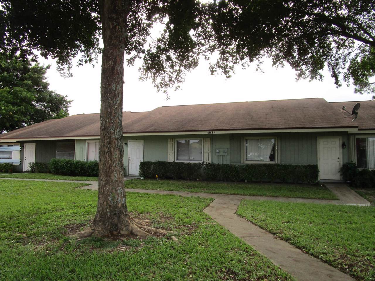 4768 Orleans Court - Photo 1