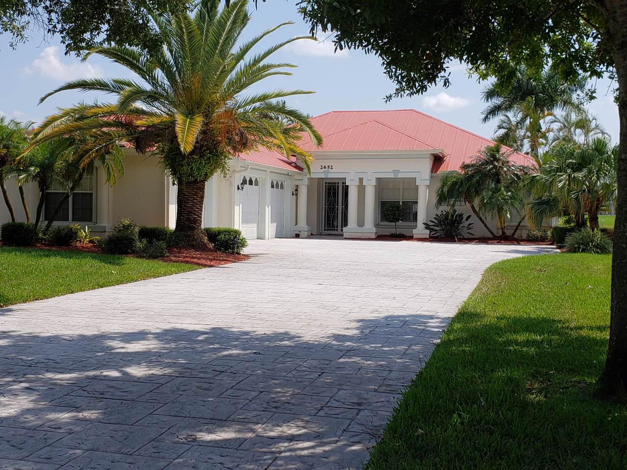 2652 River Shore Drive - Photo 1