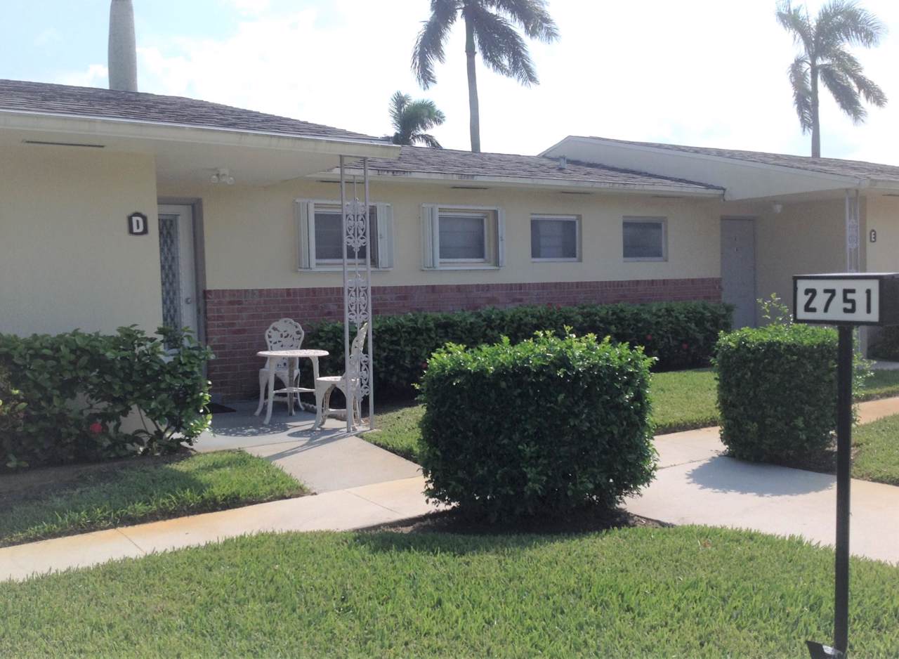 2751 Ashley Drive - Photo 1