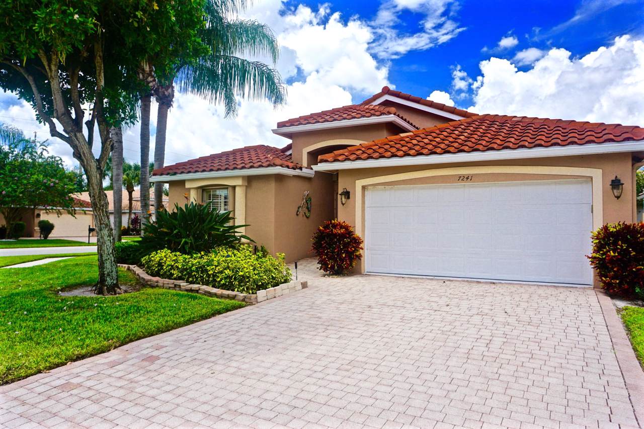 7241 Catania Drive - Photo 1