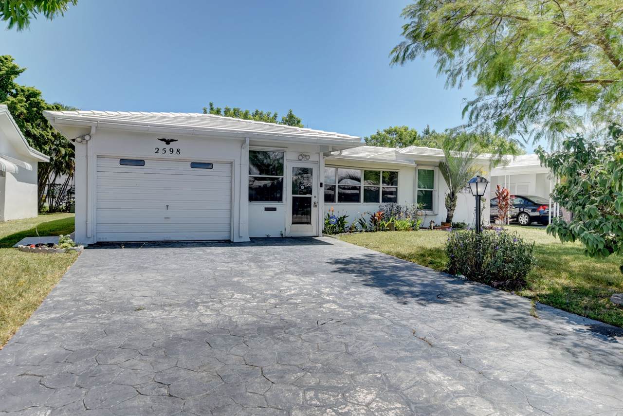 2598 Golf Boulevard - Photo 1