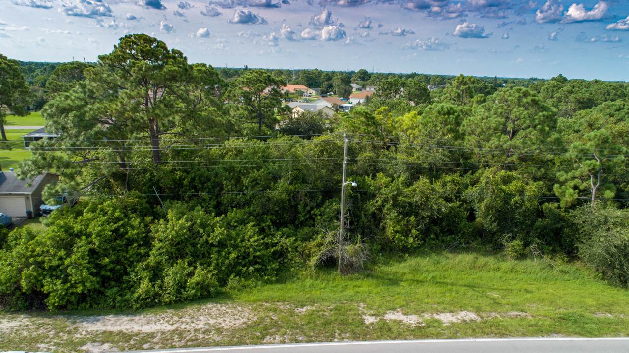 718 Bayshore Boulevard - Photo 1
