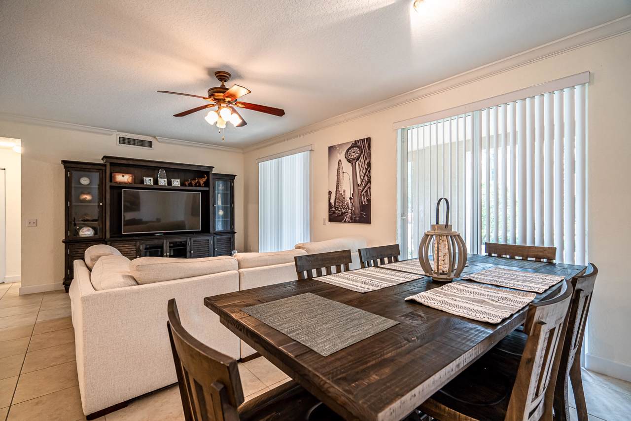 1105 Renaissance Way - Photo 1