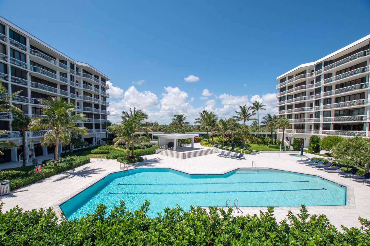 2100 Ocean Boulevard - Photo 1