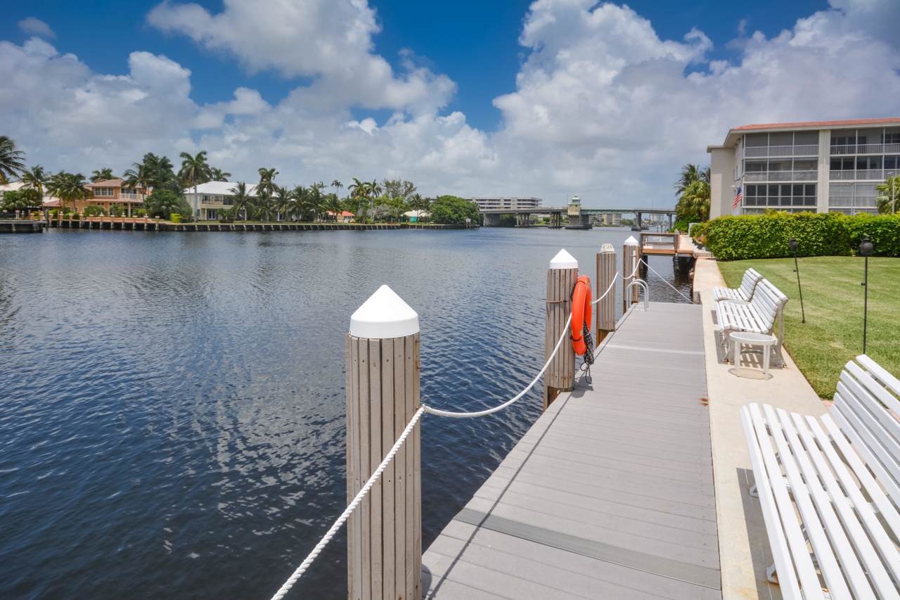 1920 Ocean Boulevard - Photo 1
