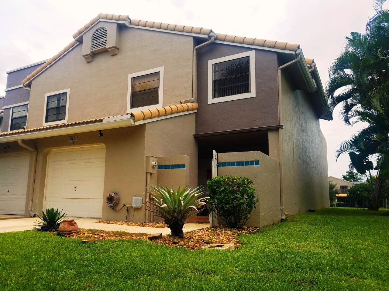 5225 Monterey Circle - Photo 1