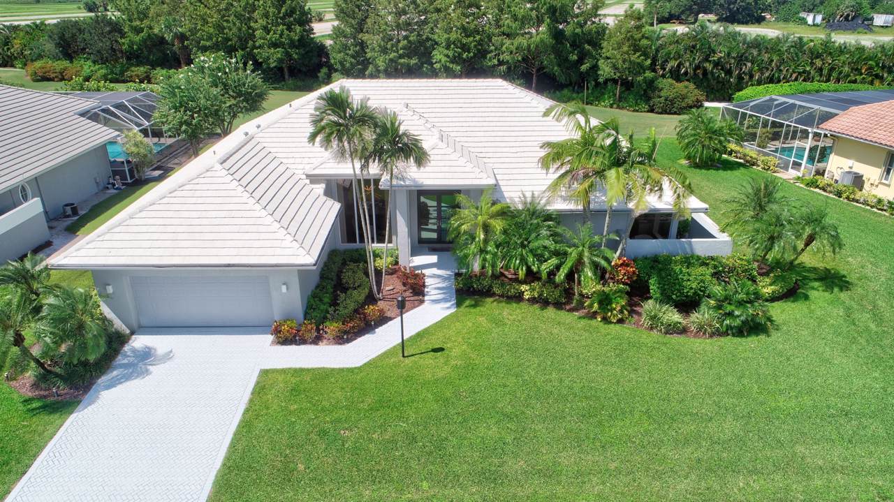 10446 Stonebridge Boulevard - Photo 1