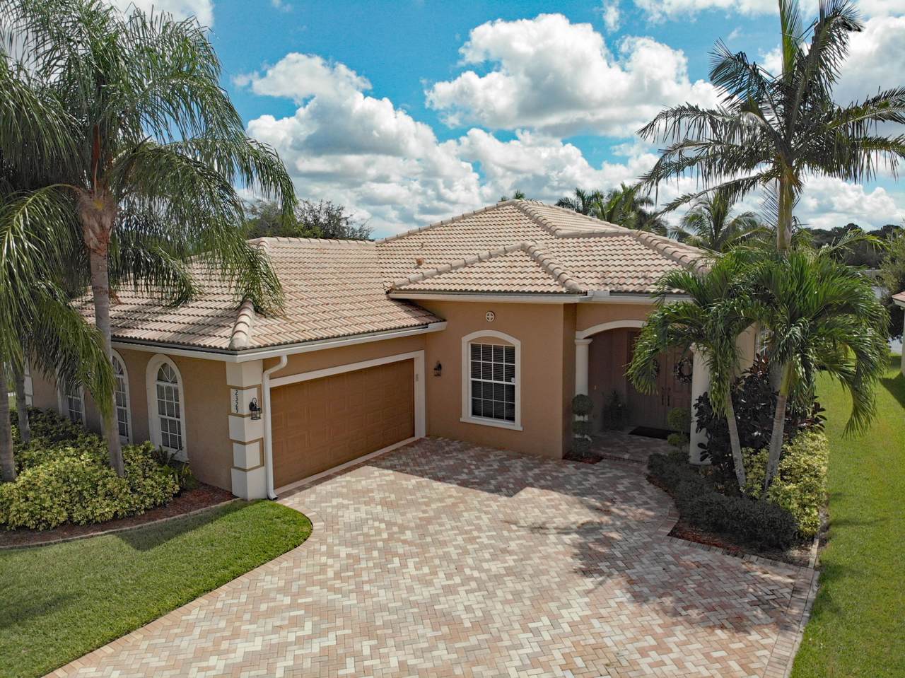 2329 Newport Isles Boulevard - Photo 1 2329 Newport Isles Boulevard - Photo 1