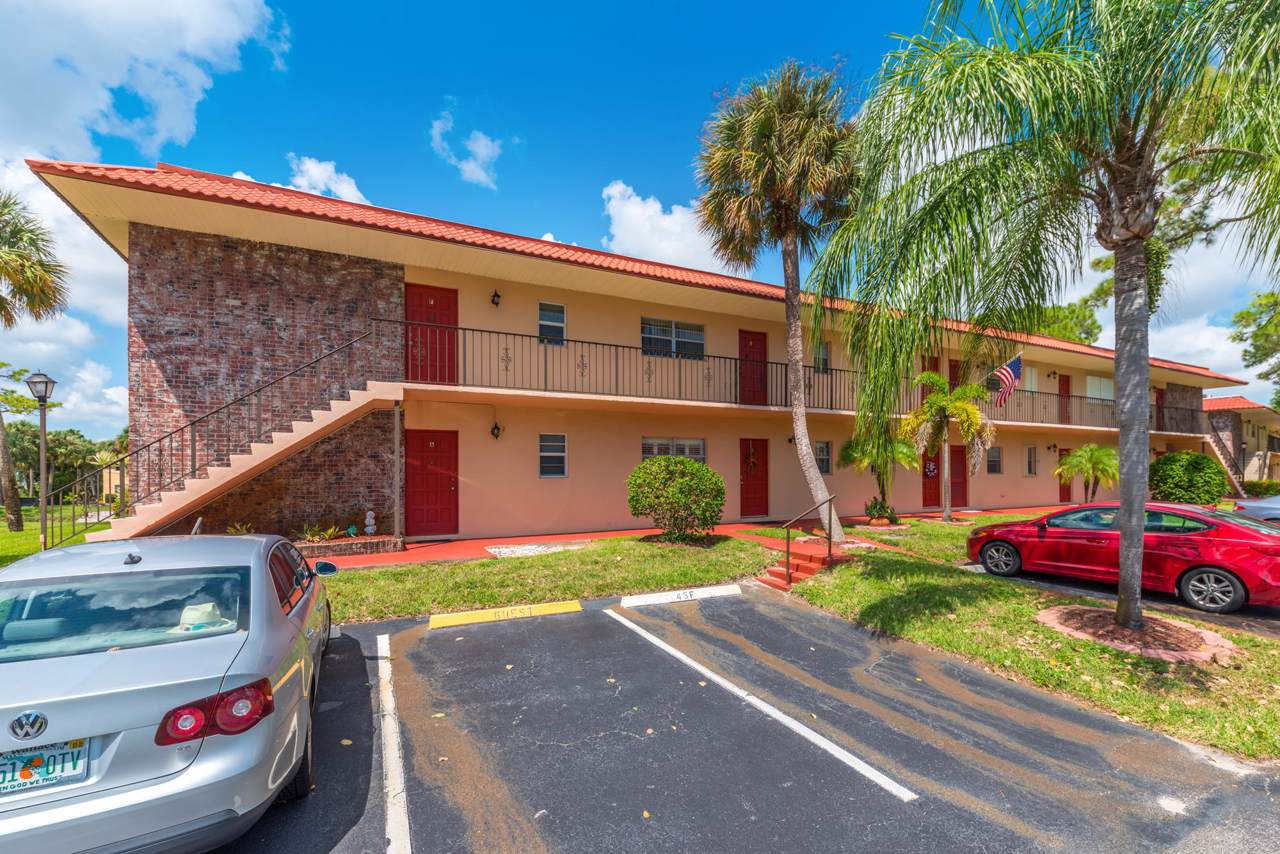 1987 Palm City Road - Photo 1
