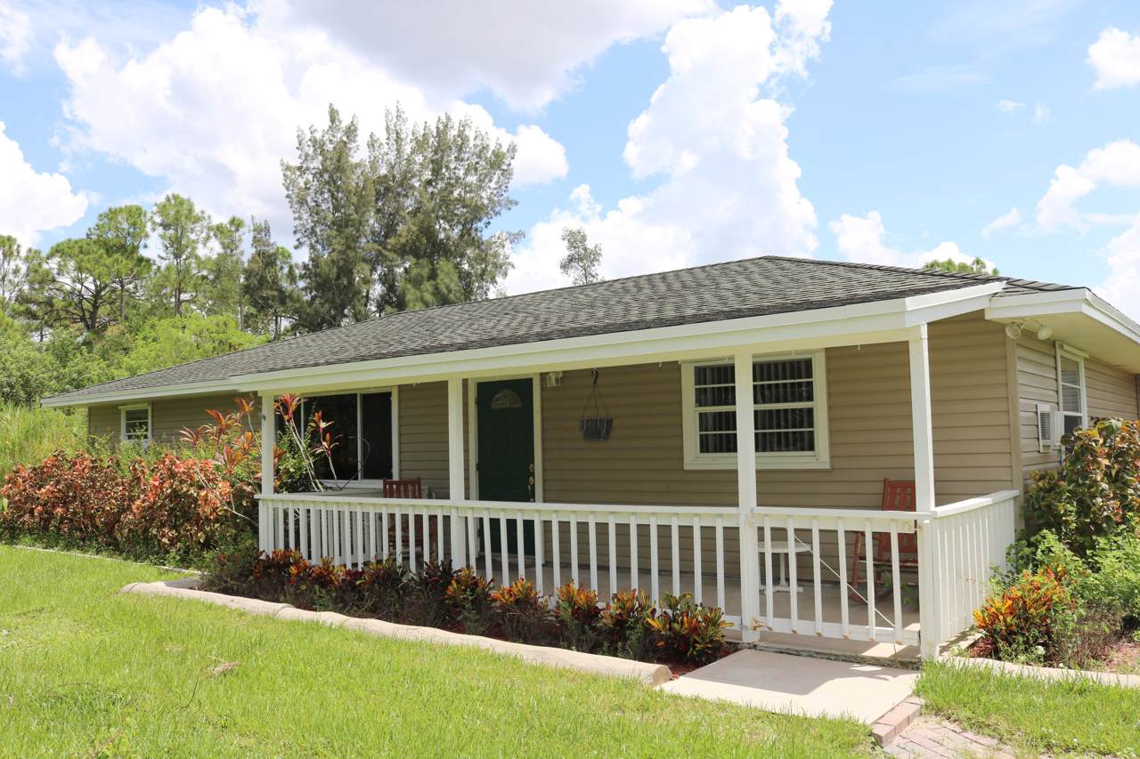 12560 60th Street - Photo 1