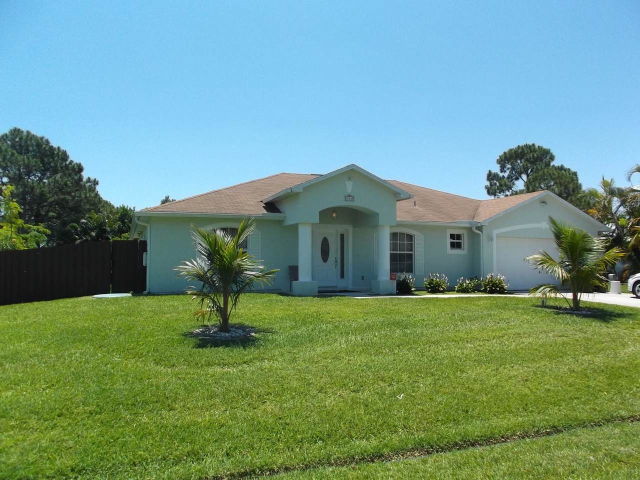 402 Meadow Terrace - Photo 1