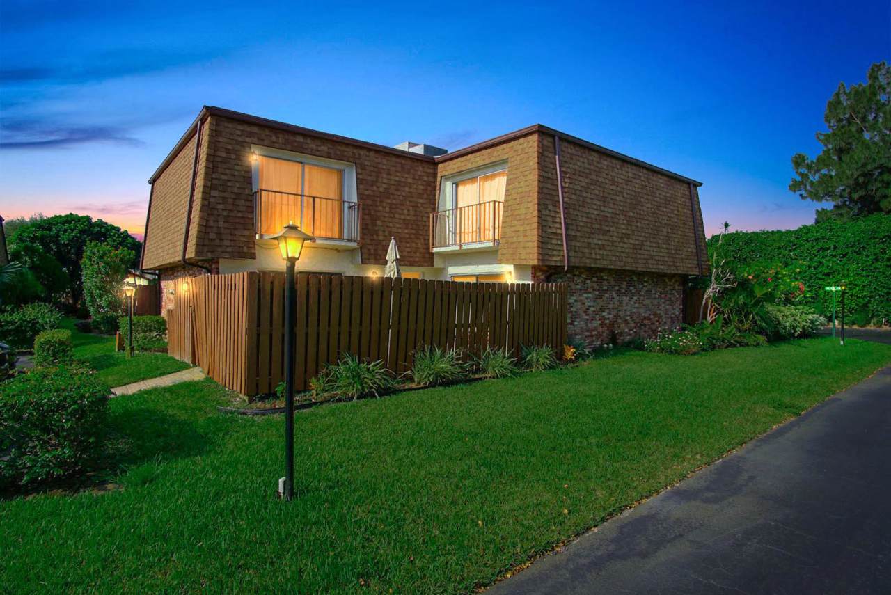 2846 5th Circle - Photo 1