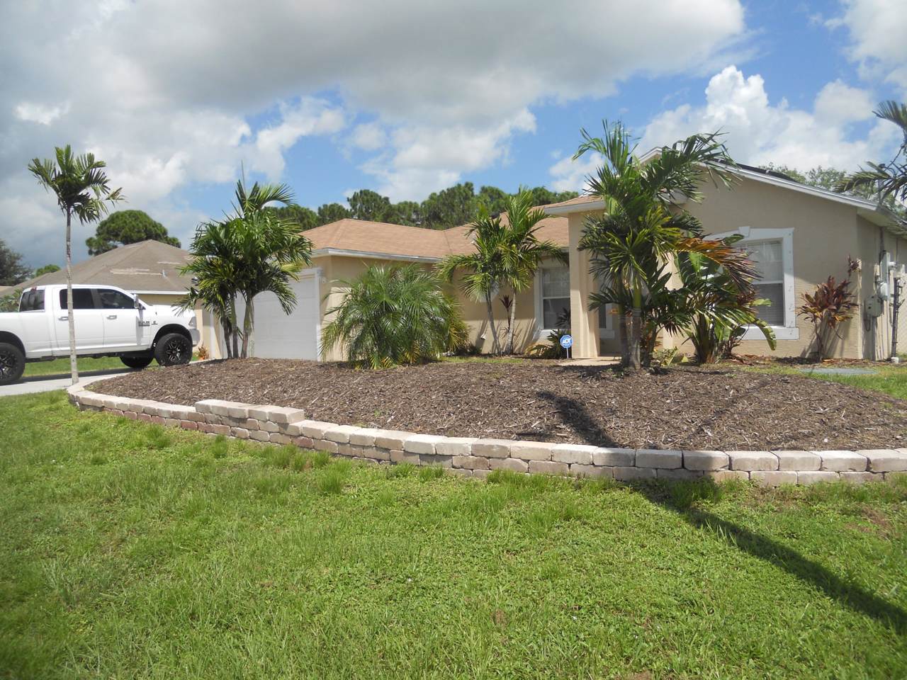 603 N Macedo Bv Boulevard - Photo 1 603 N Macedo Bv Boulevard - Photo 1