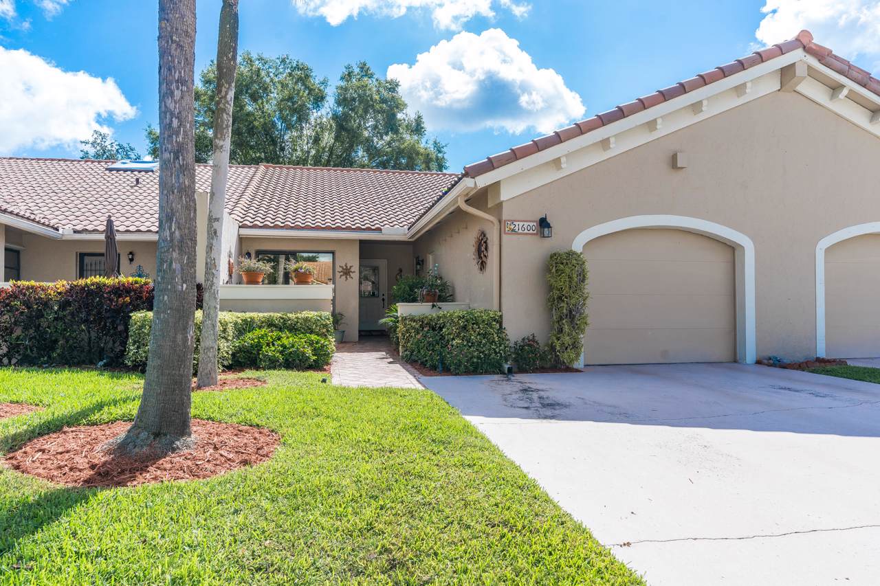 21600 Altamira Avenue - Photo 1