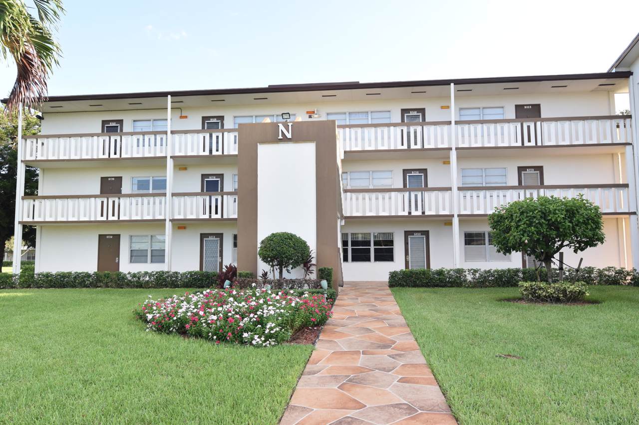564 Mansfield - Photo 1