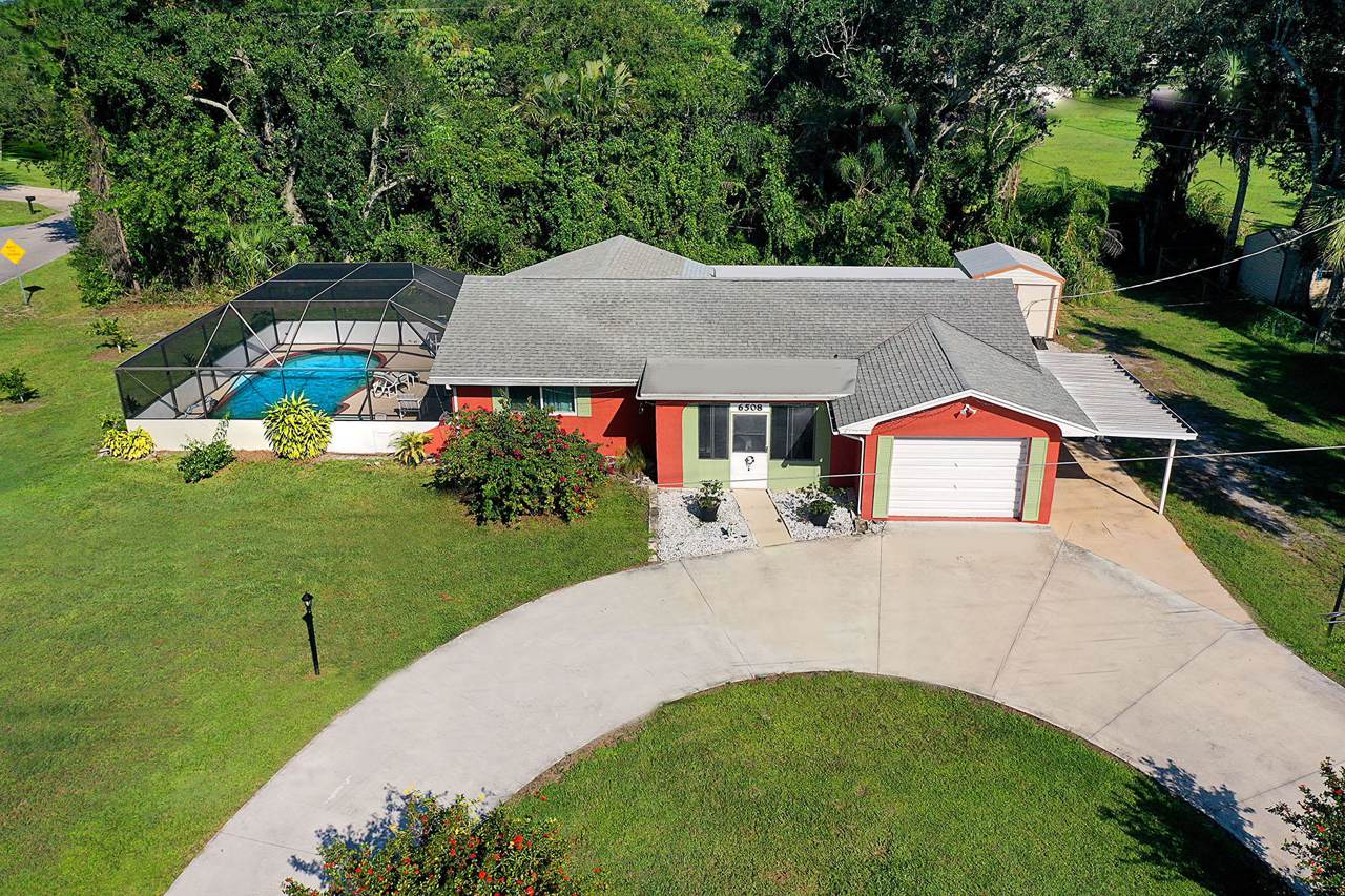 6508 Woodsmere Way - Photo 1