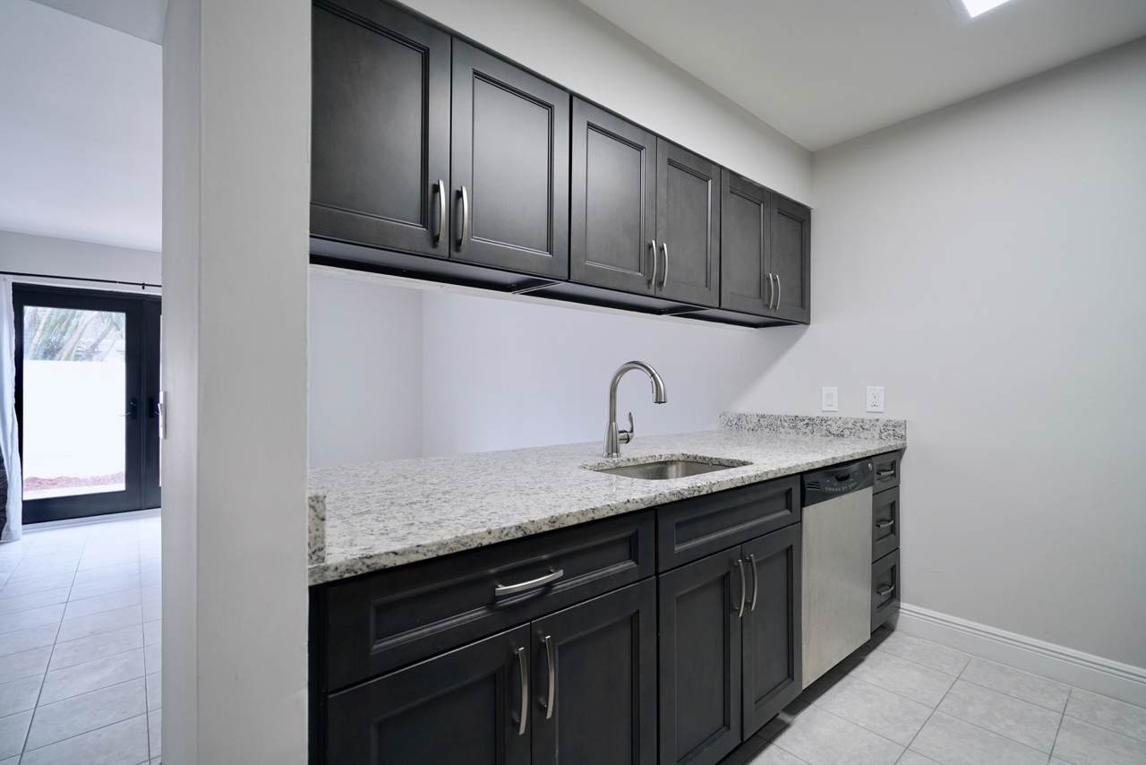 5850 Albert Road - Photo 1