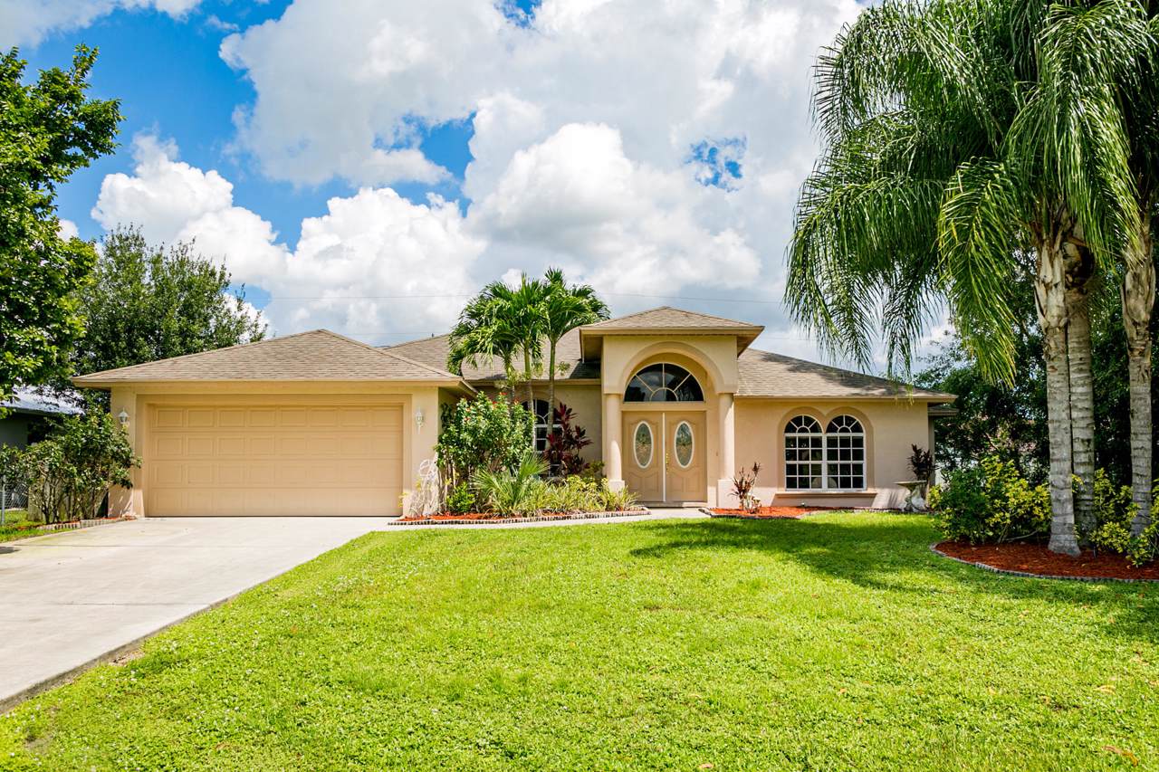 5202 Edgarton Terrace - Photo 1