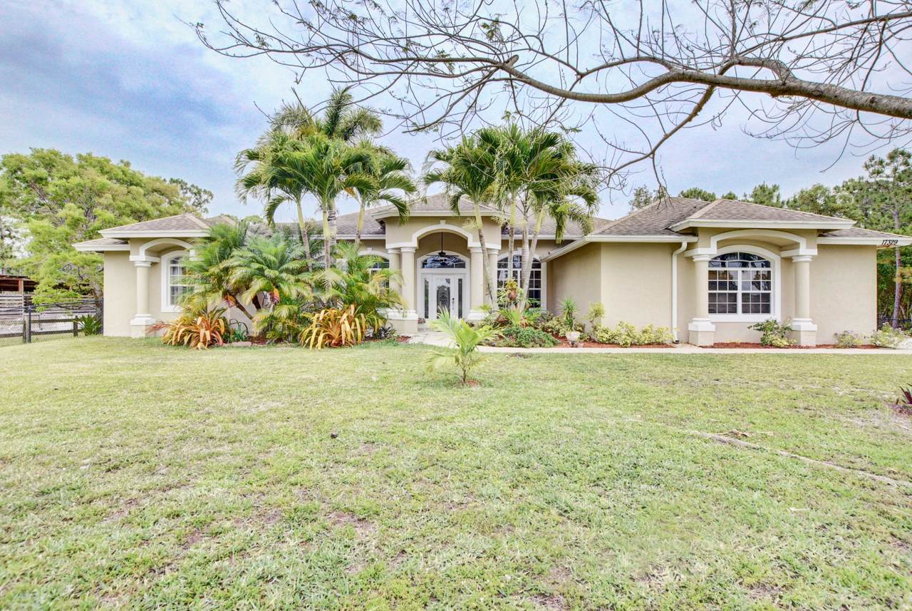 17329 44th Place - Photo 1