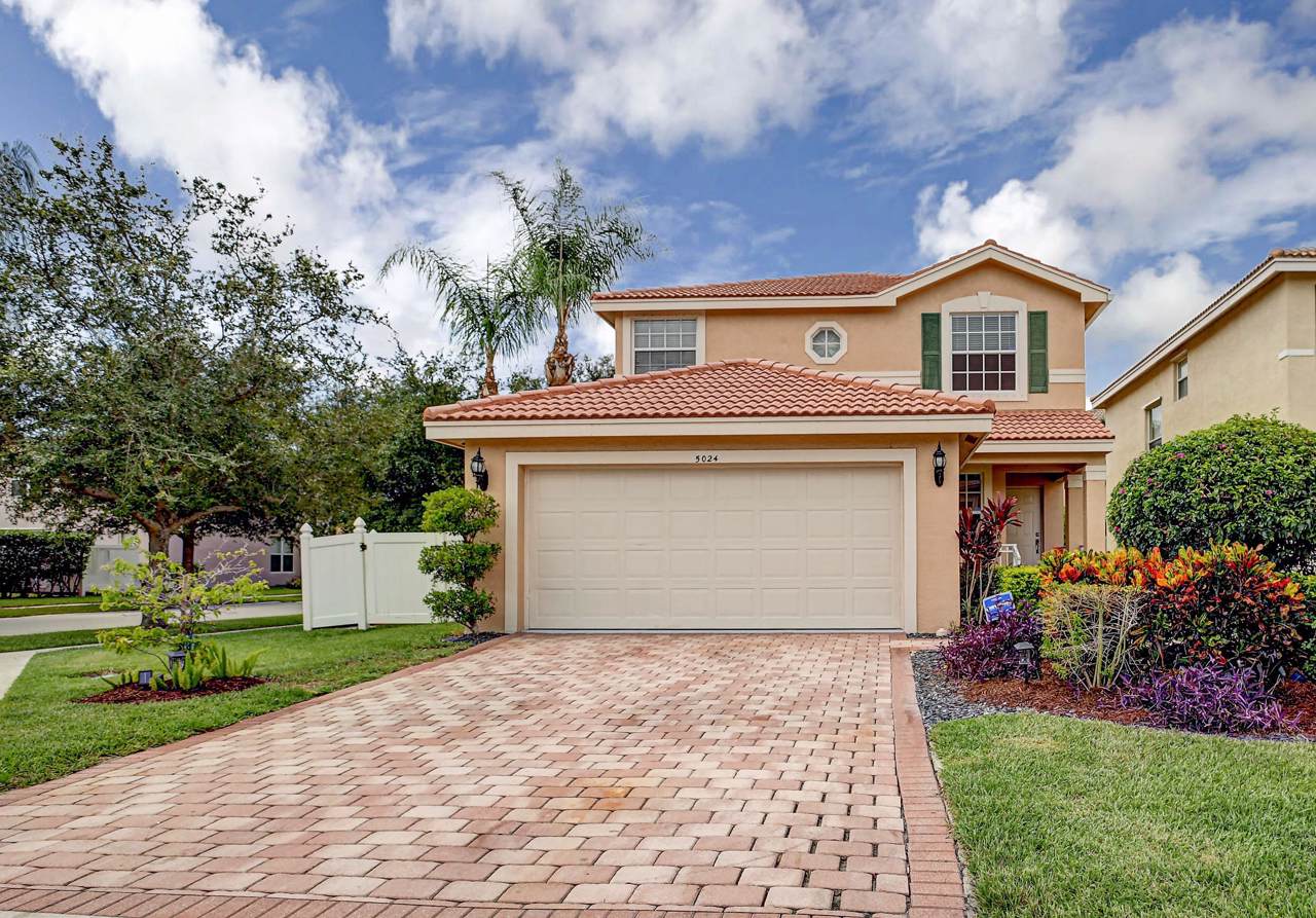 5024 Polaris Cove - Photo 1