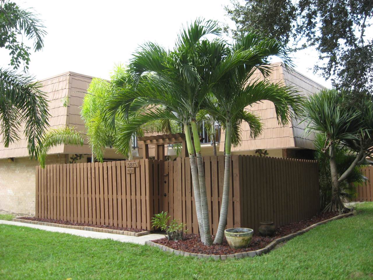5875 Riverboat Drive - Photo 1