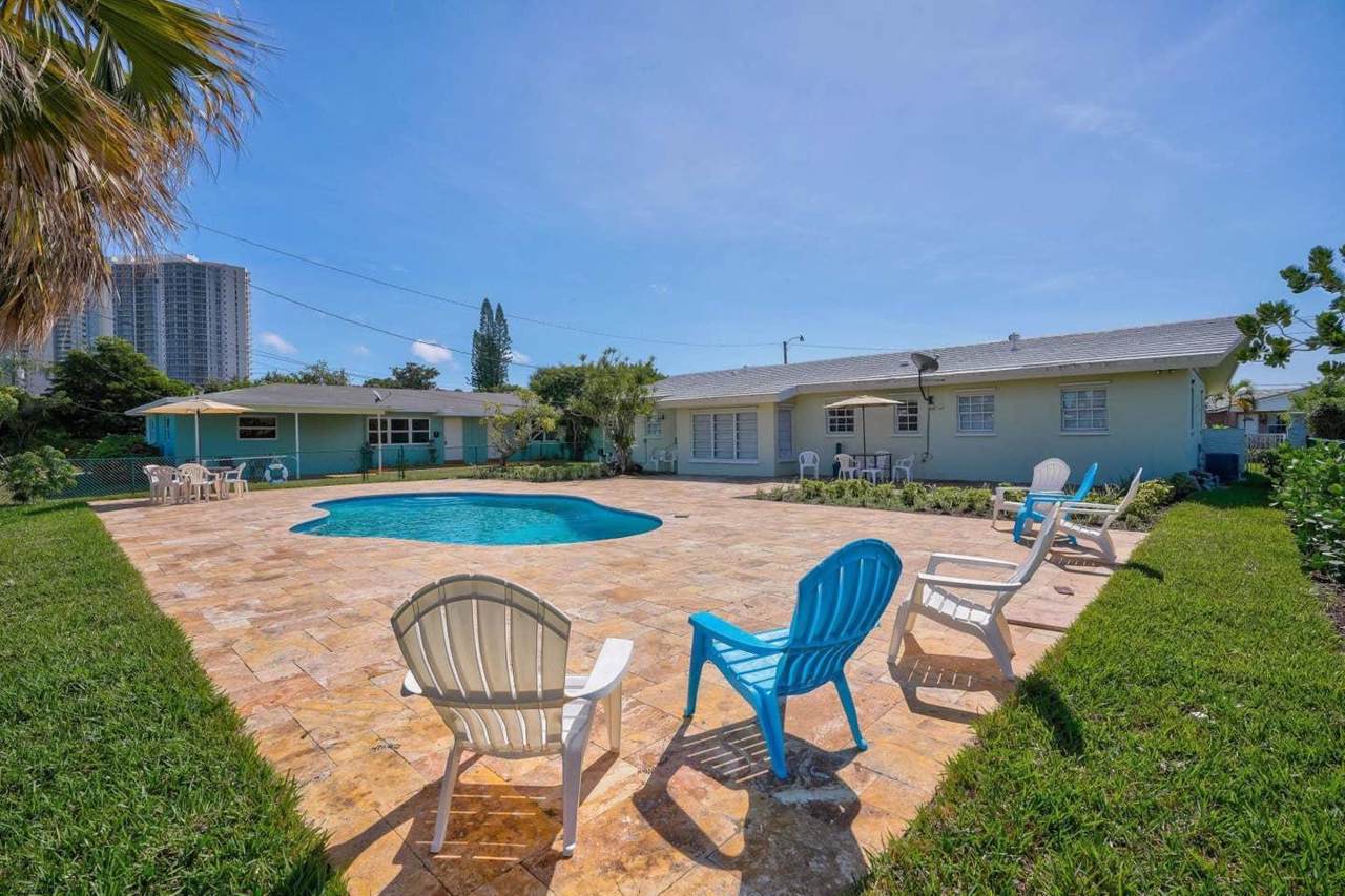 1160 Cabana Road - Photo 1