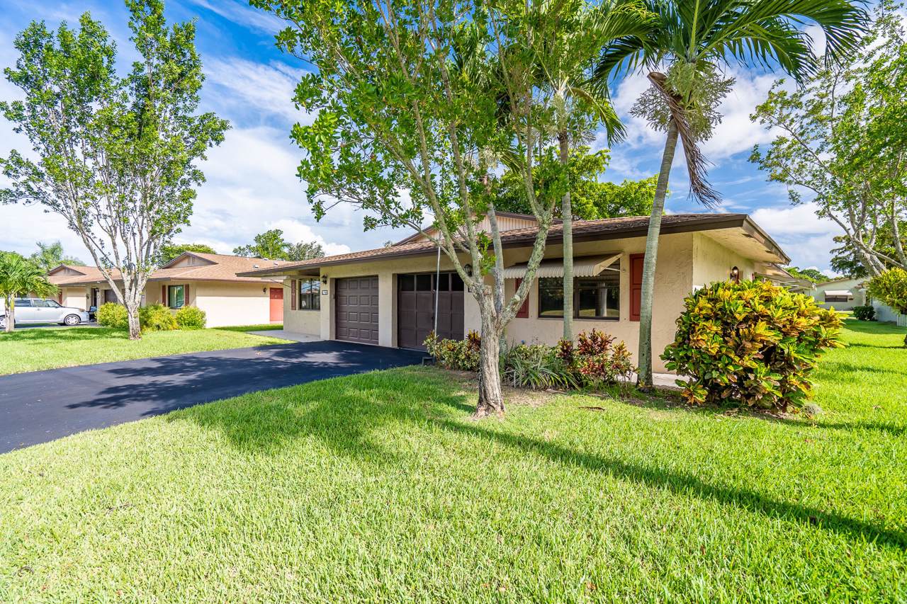 1624 Palmland Drive - Photo 1