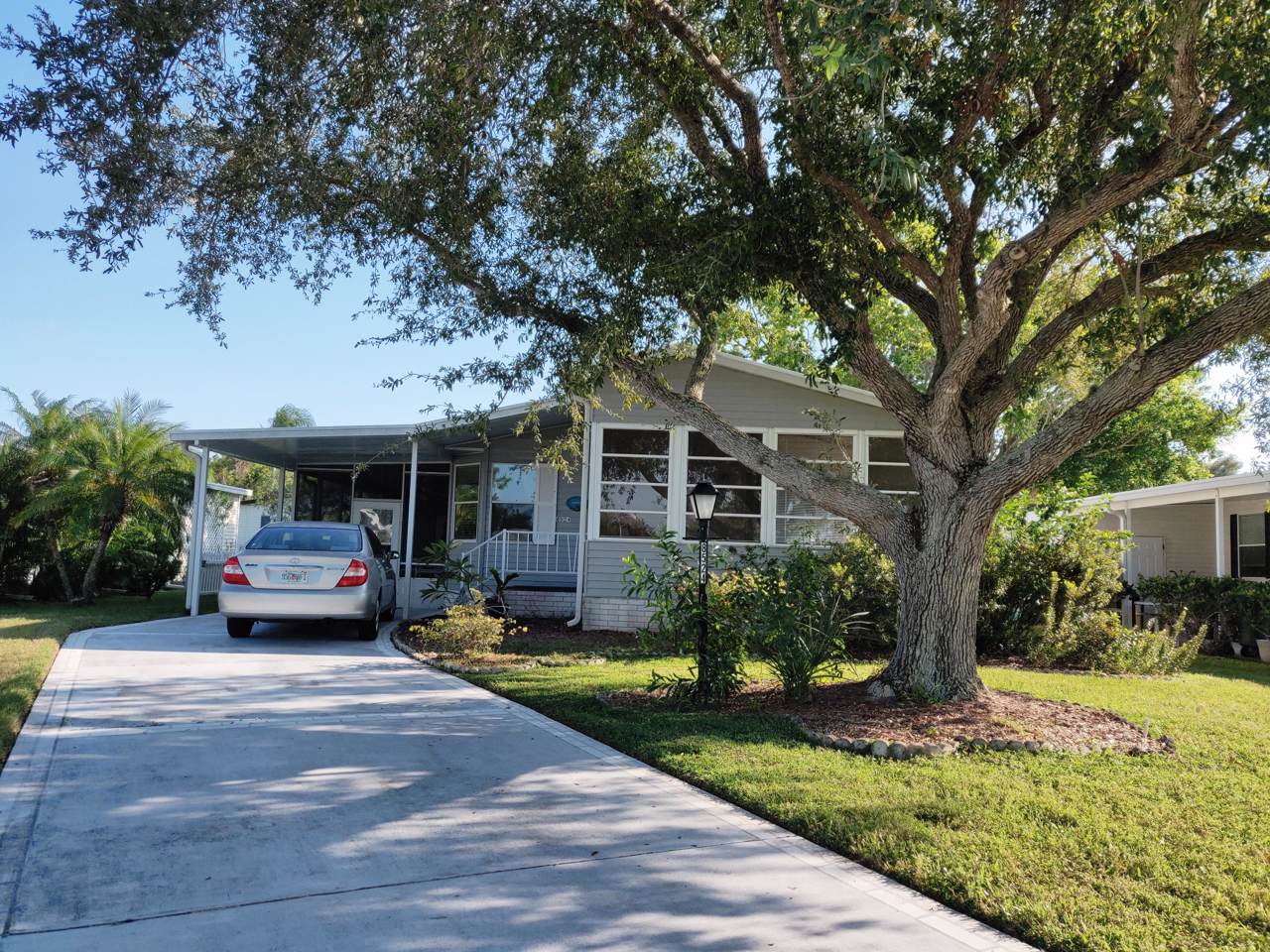 8524 Redbay Court - Photo 1