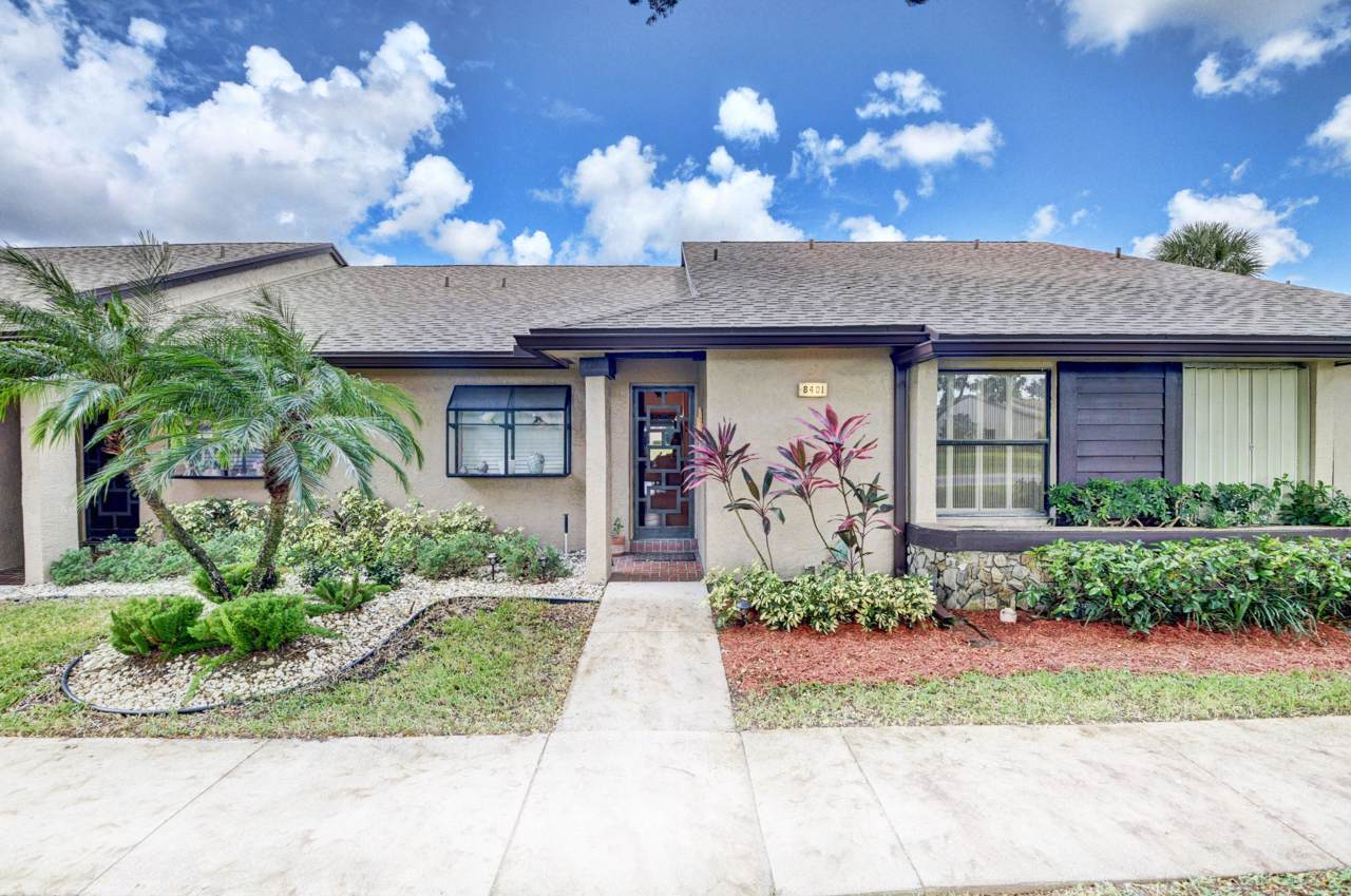 8401 Boca Glades Boulevard - Photo 1