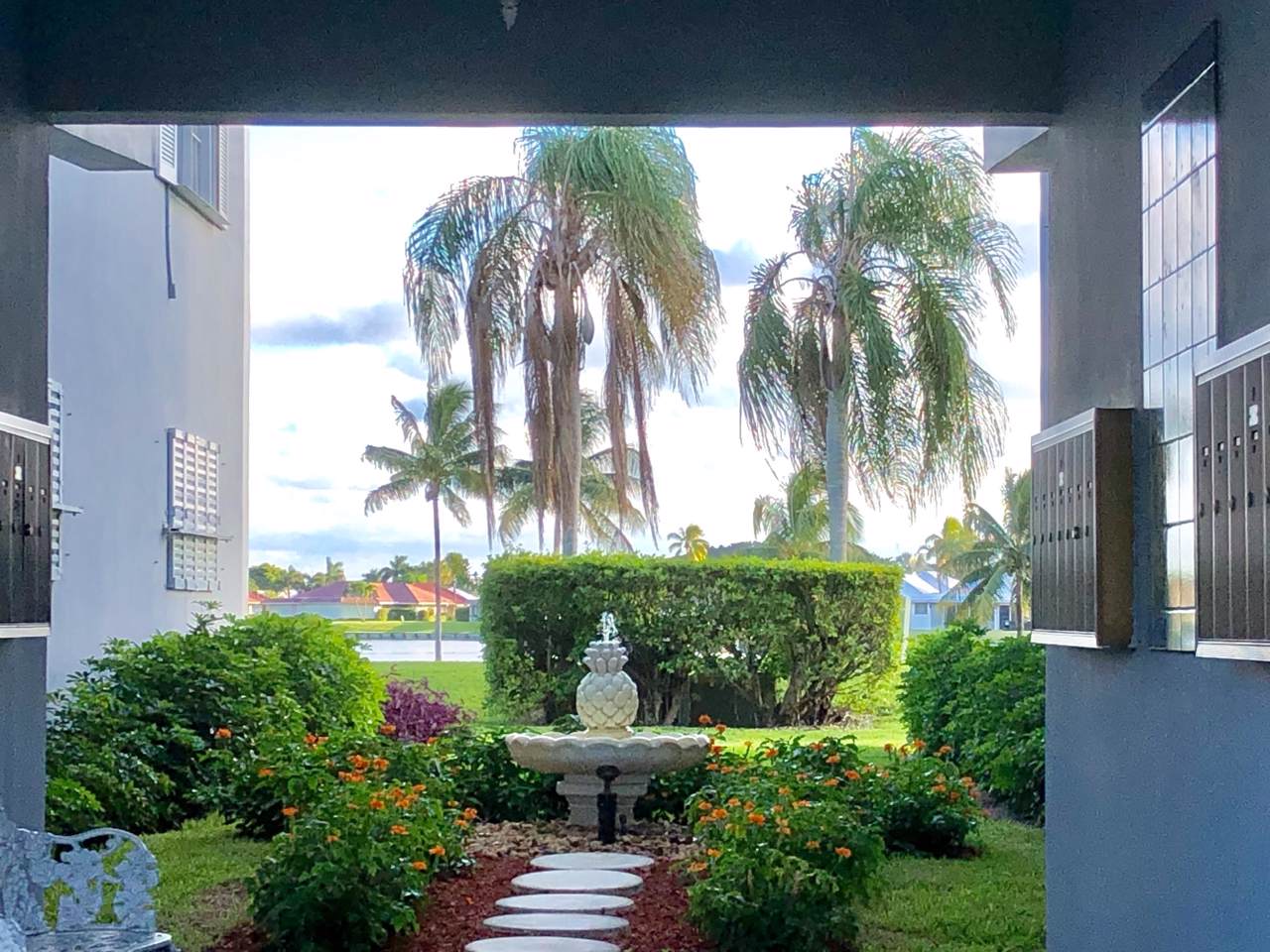 157 Atlantis Boulevard - Photo 1