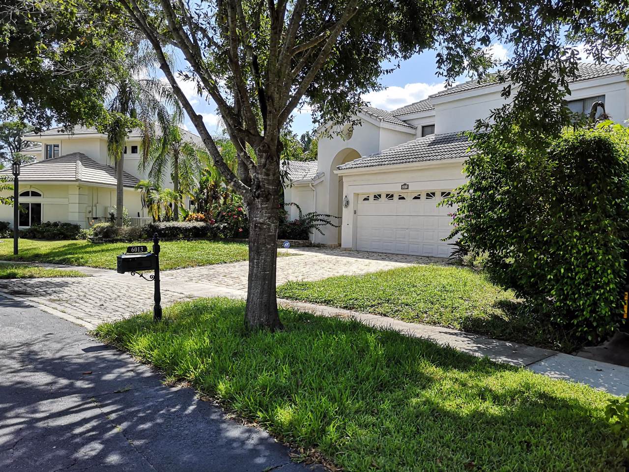 6013 32nd Way - Photo 1